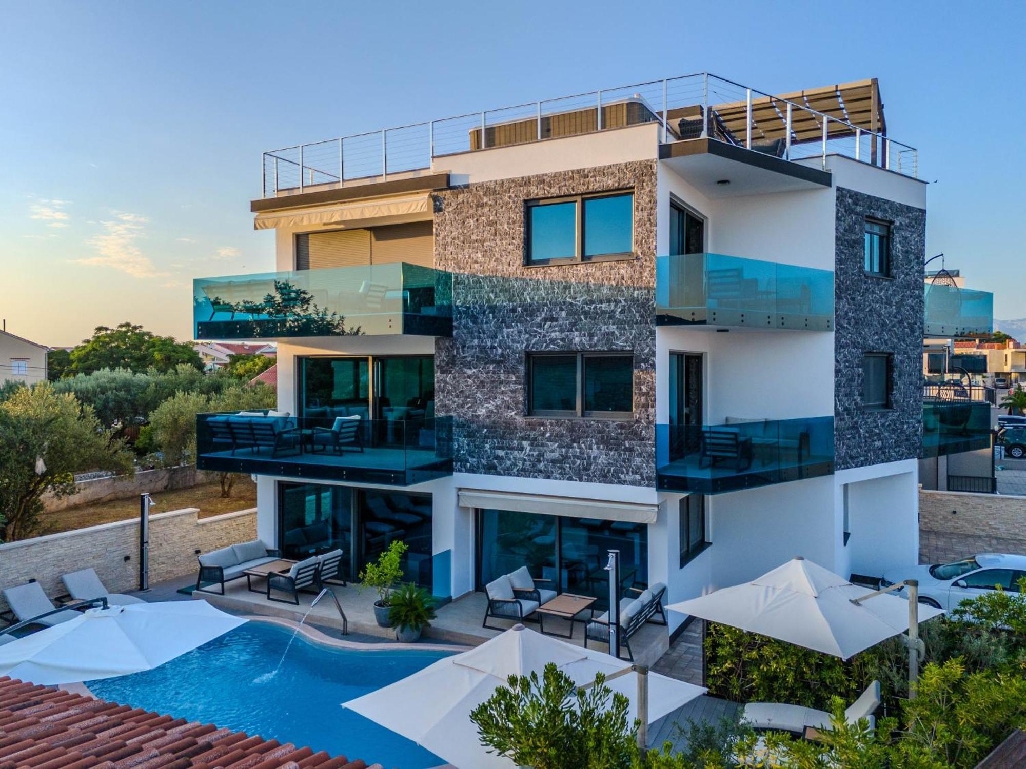 Luxury Apartments Vilamaloca Vir Exterior photo