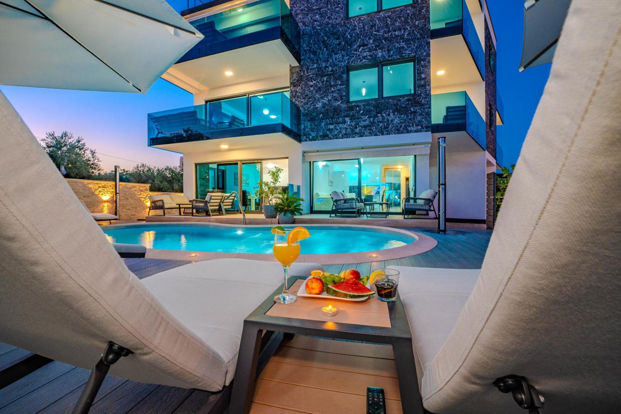 Luxury Apartments Vilamaloca Vir Exterior photo