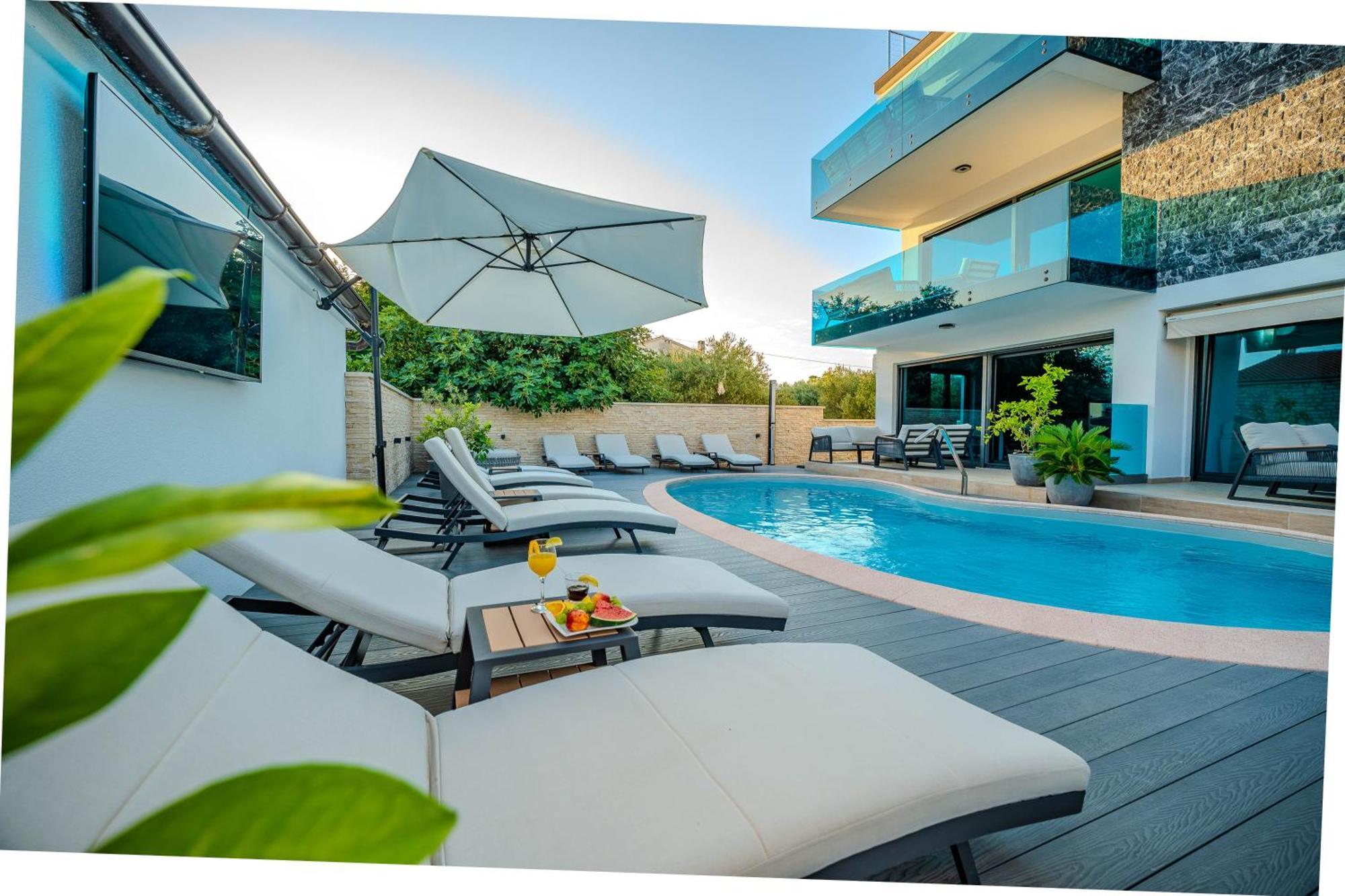 Luxury Apartments Vilamaloca Vir Exterior photo